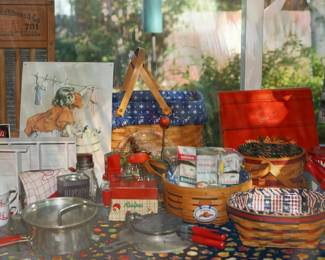 Longaberger baskets and Halloween Longaberger table wares and baskets 