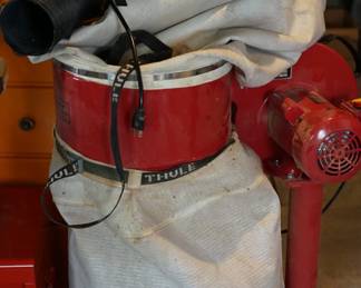 Shop vacuum ready for your work area. 