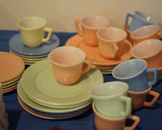 Vintage Childs dish sets in Modern tone pattern. 