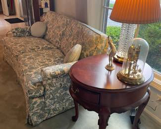 Side table by Thomasville and Waterford lamp 