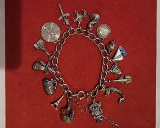 Vintage sterling silver charm bracelet