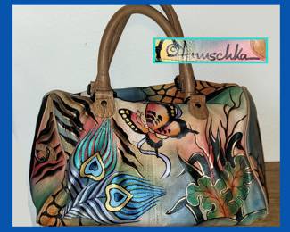 Anuschka Handbag in Very Good Condition; There are more Handbags Available 