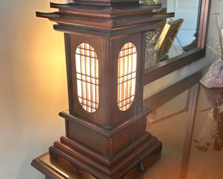 Chinese Pagoda Lantern Table lamp 