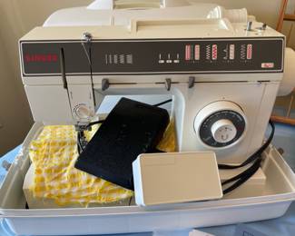 SINGER 8220 C SEWING MACHINE