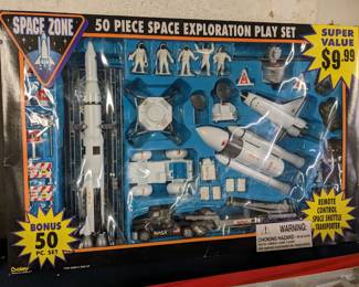 Large Space Playset with Remote Control Toy