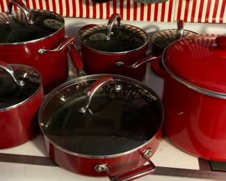 Like New KitchenAid Nonstick 11 Piece Cookware