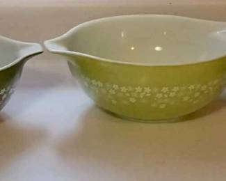 Vintage Pyrex Mixing Bowl Spring Blossom Green Flowers 1960’s