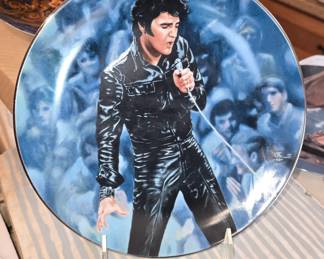 Elvis plates