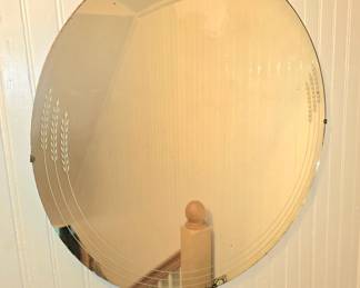 Etched round mirror
