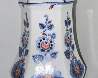 Vintage Estee Lauder Youth-Dew Porcelain Garden Powder Shaker