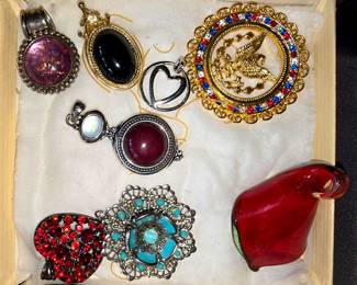 Costume jewelry- brooches and pendants