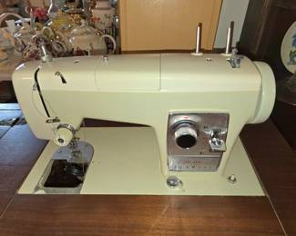 Sears Kenmore sewing machine (never used)