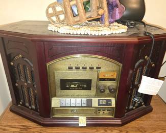 Thomas Pacconi Classics Stereo System