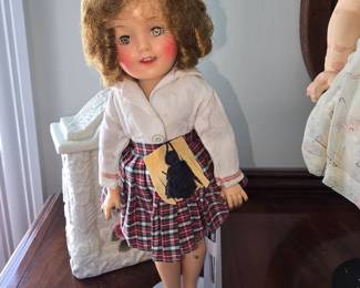 Shirley Temple Ideal doll