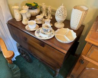 Tea cart