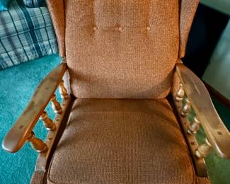 Rocking recliner