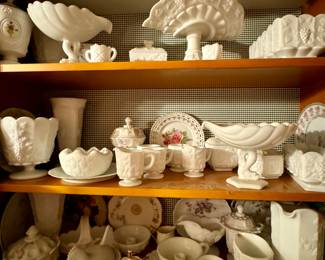 Milk, glass collection