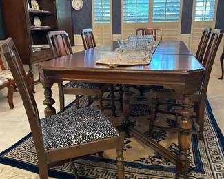 Dining Room Table and Chairs