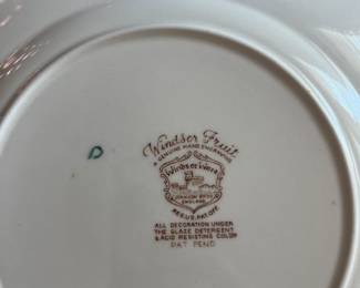 Vintage Windsor Fruit fine china