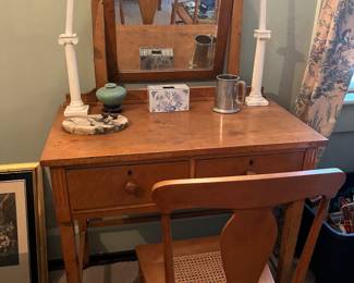 vintage dressing table with mirror