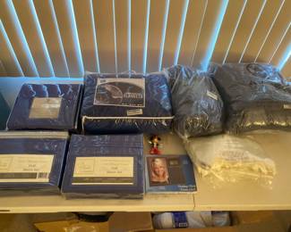 Unopened sheet sets queen