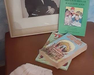 Child's Table W/2Chairs