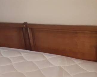 Kingsize Bed