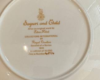 Edna Hibel "Sayuri & Child" Collector Plate. Photo 2 of 2.