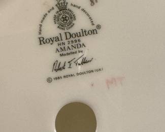 Royal Doulton "Amanda" Figurine. Photo 2 of 2.