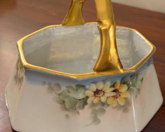 German Porcelain Basket. Photo 1 of 2.