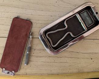 Vintage Rolls Razor, 1920s Razor with Case. Photo 3 of 3.