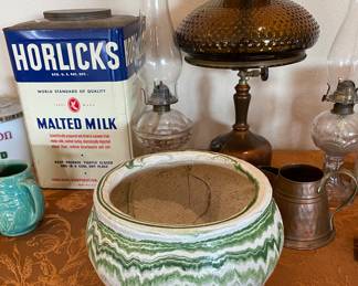 One of SEVERAL Find old Ozark Roadside Pottery pieces. Note the Antique Coleman Gas Lantern with Original? Shade, sure does match very well.