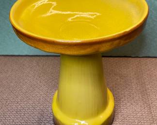 Rare Hull Miniature Pottery Yellow & brown fade Bird Bath
