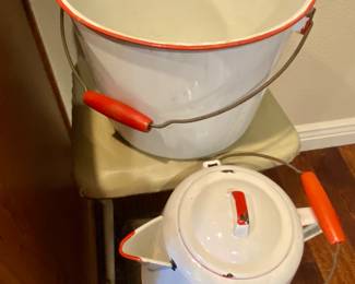 Very NICE Vintage Red handled Enamelware Pail and Coffee pot/kettle 