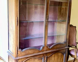 Thomasville China cabinet 