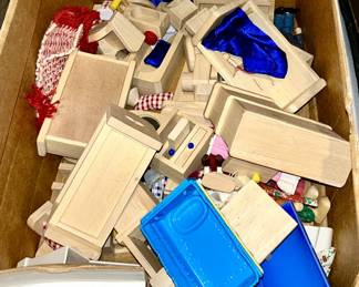 Ryan's Room wooden furniture and dolls