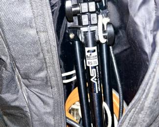 Raven RS 75 tripod