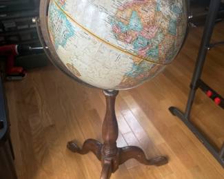 Globe w/ Wood stand 