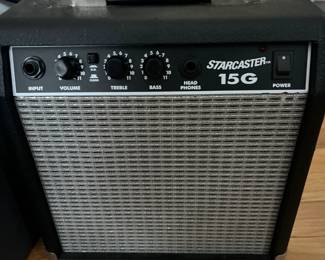 Fender Starcaster 15G 28 Watt Guitar Amp 