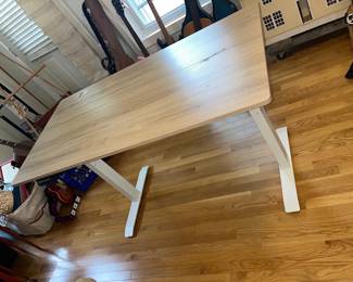Height Adjustable Desk - Aspen Finish Wood with White base 