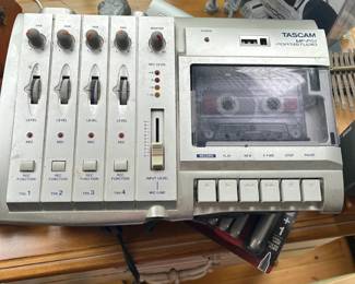 Tascam mf - p01 Portastudio Cassette Recorder