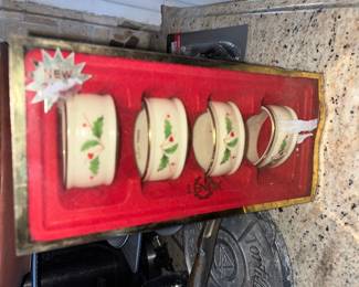 Lenox Christmas Napkin Rings 