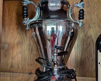 Omg this reminds me of the hotel del and their fancy coffees ! One cup is only 100$! (Just kidding but their stuff is expensive!!)