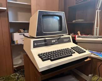 Vintage Commodore Pet 2001 Series 