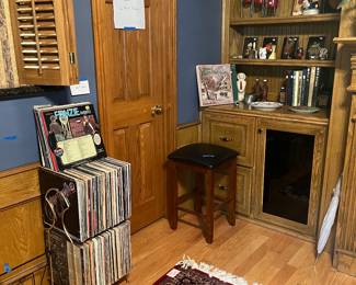 Collectibles, Wire magazine rack