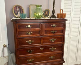 BASSETT CHEST ON CHEST