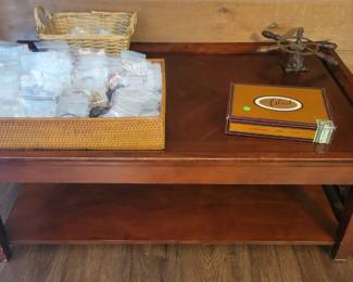 Rectangular Coffee Table with Lift Top