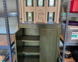 Vintage dollhouse