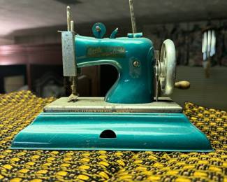 Children's sewing machine