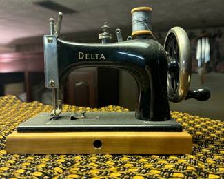 Children's sewing machine